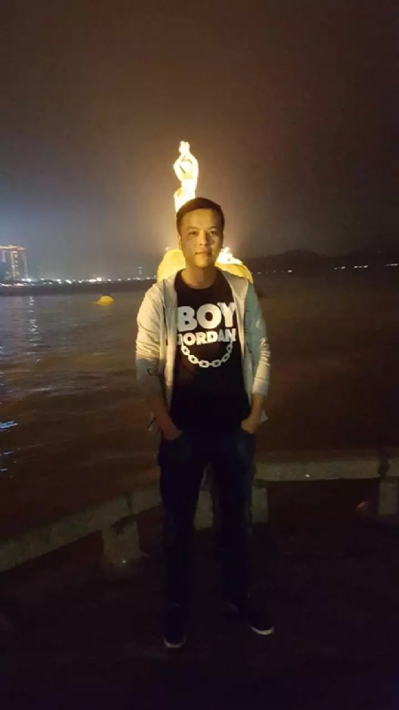 清风徐来。的第一张照片--巴中中老年相亲网